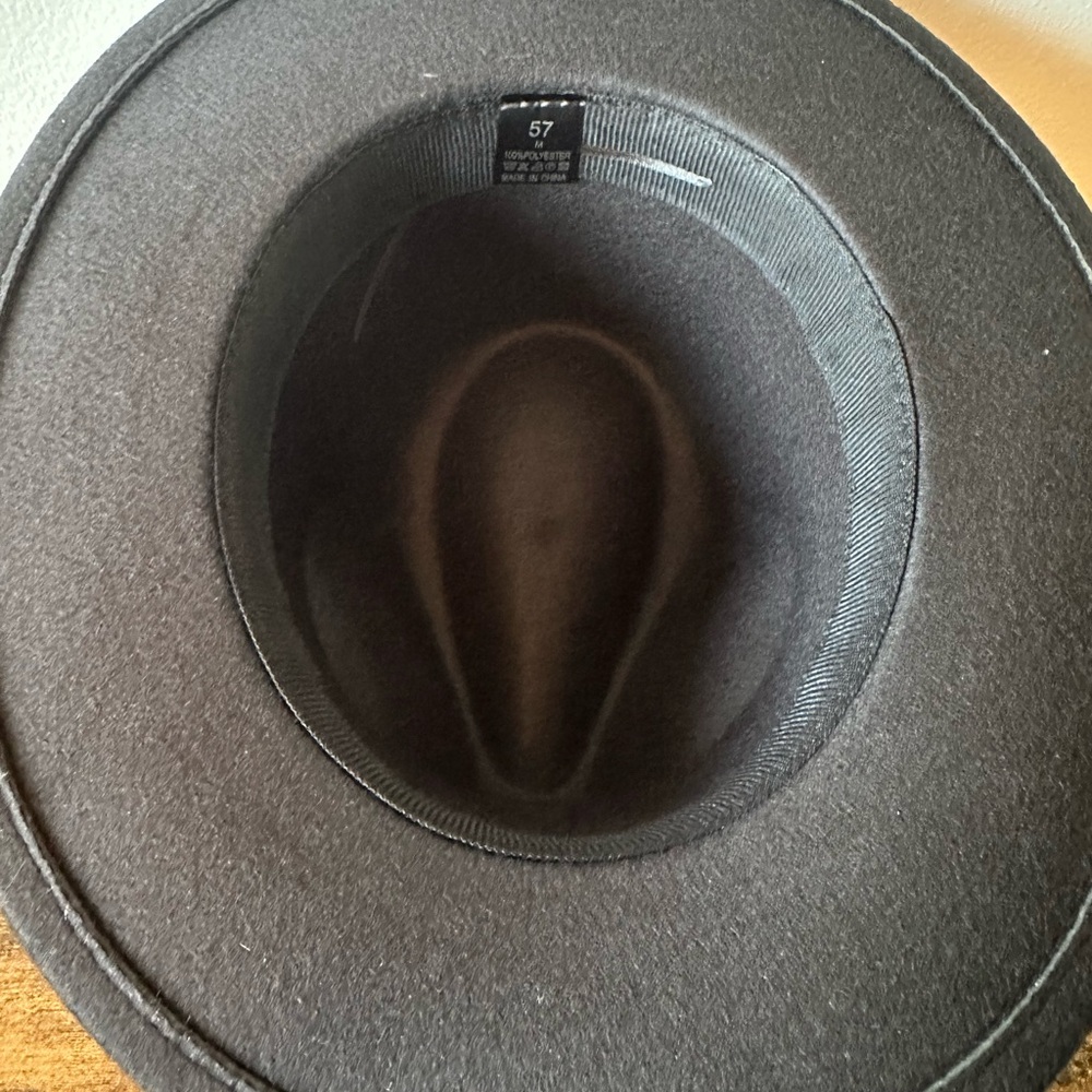 Elegant Black Women’s Hat with Cream Rope and Gold Accent Size 57 Medium NWT - Picture 6 of 7